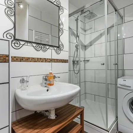 Periades Apartamento *